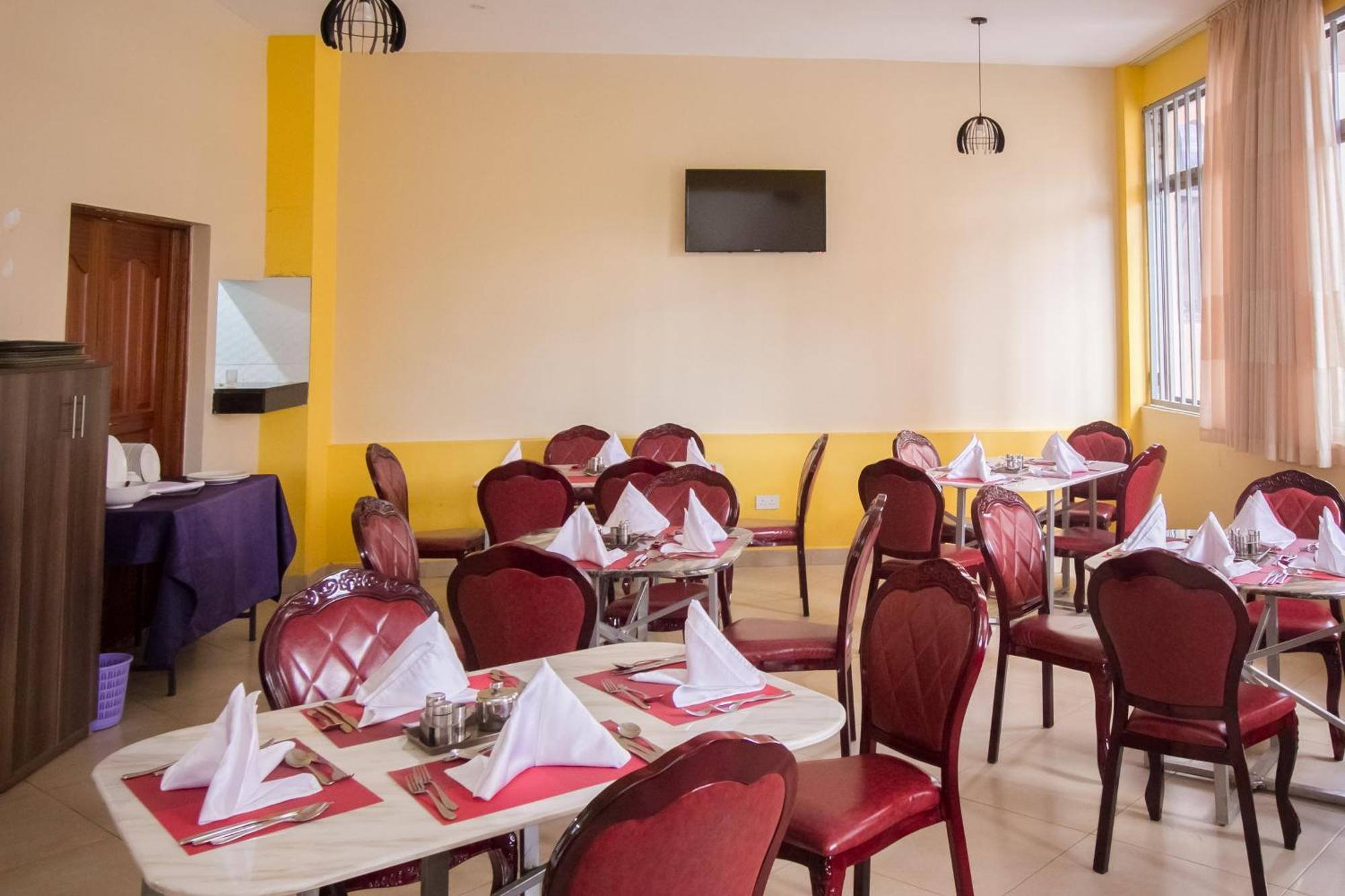 Paleo Hotel And Spa Thika Екстер'єр фото