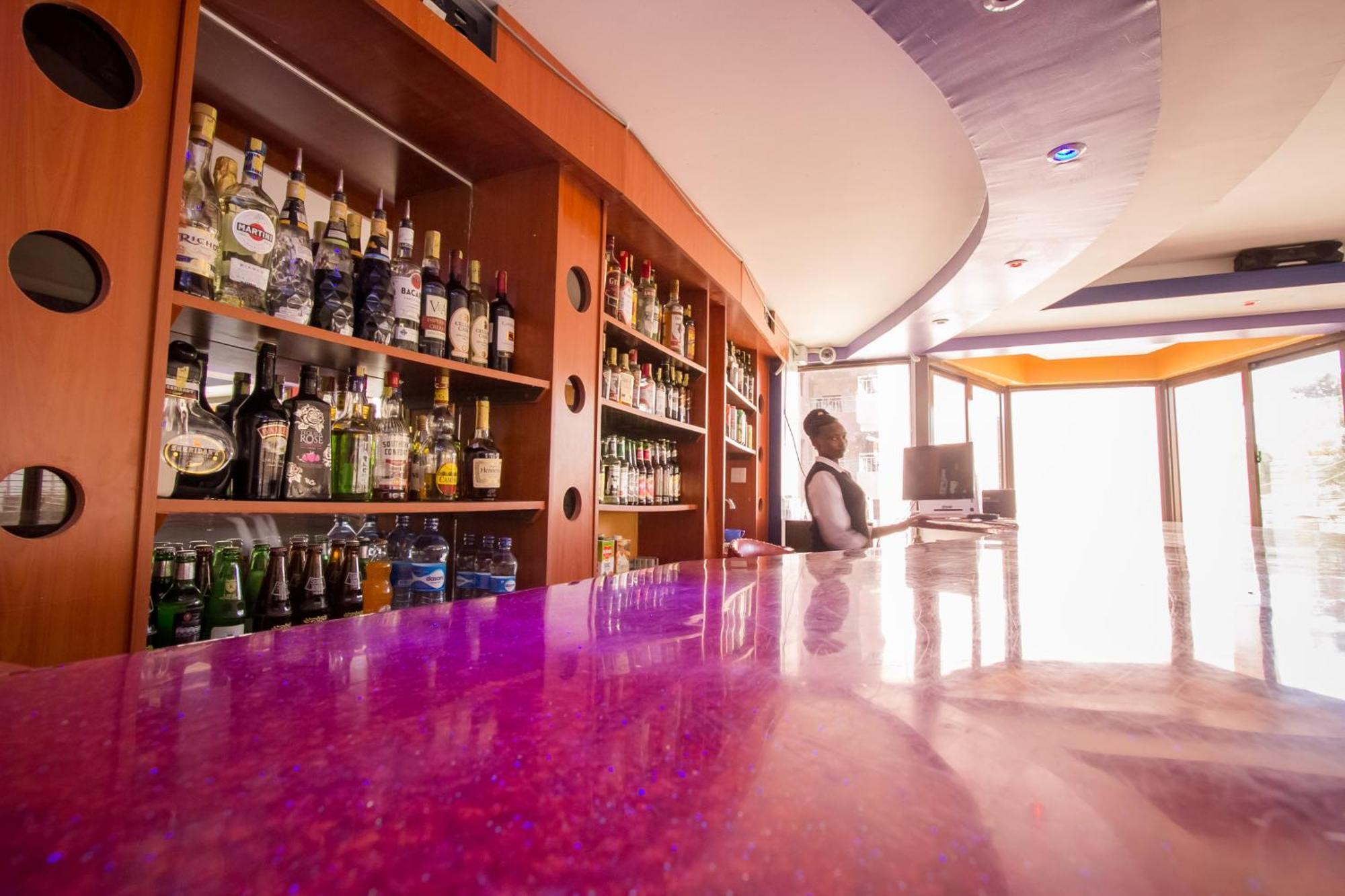 Paleo Hotel And Spa Thika Екстер'єр фото