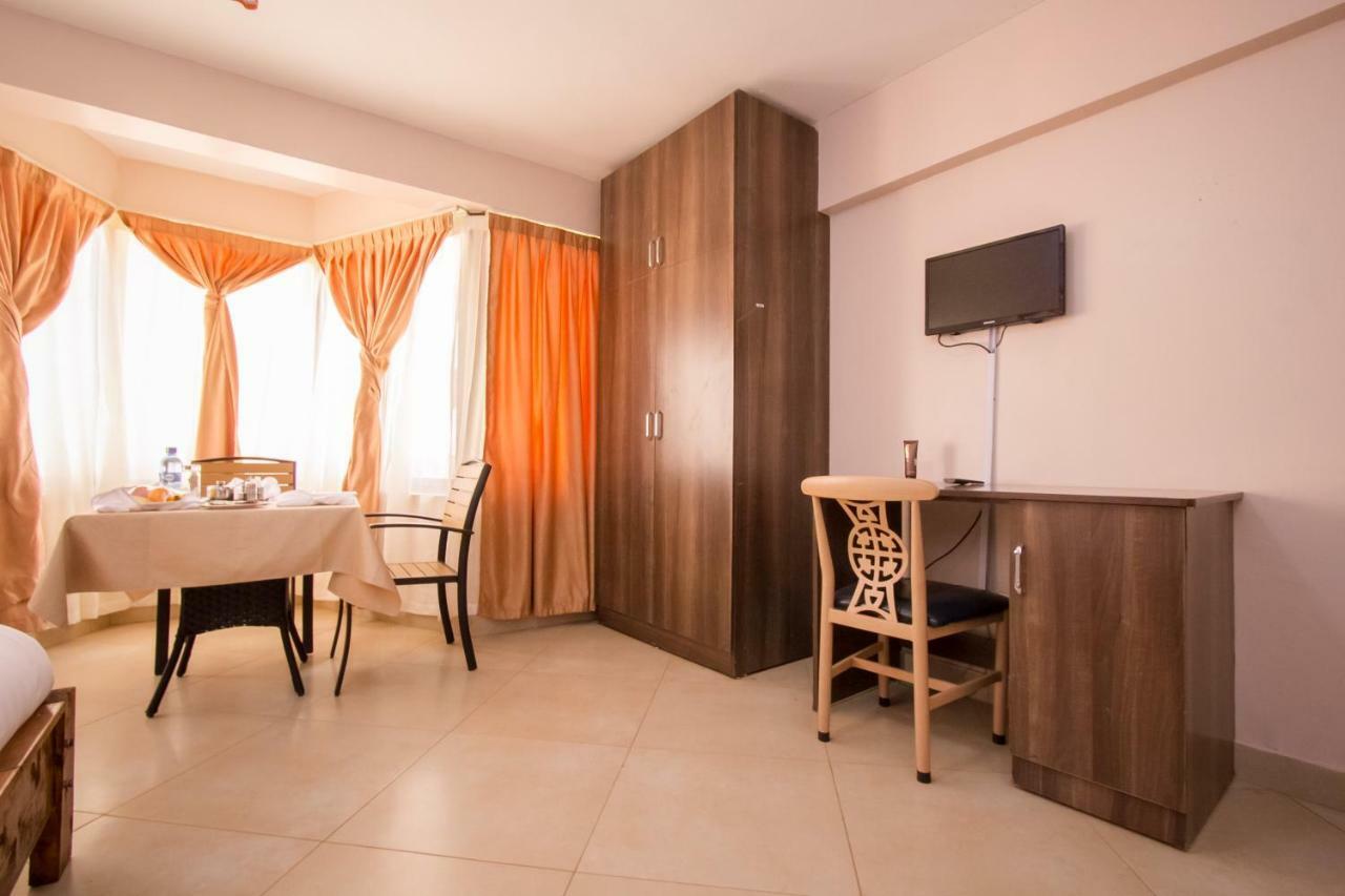 Paleo Hotel And Spa Thika Екстер'єр фото