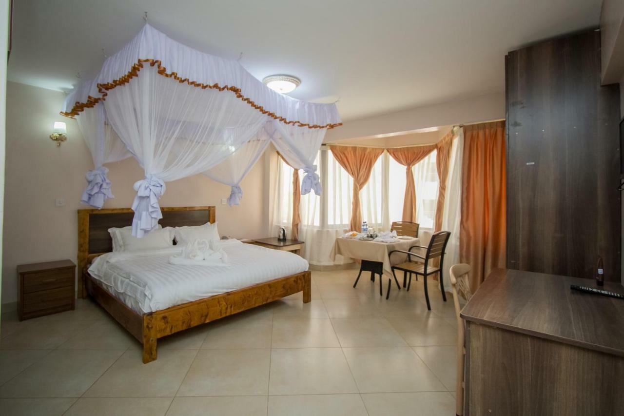 Paleo Hotel And Spa Thika Екстер'єр фото